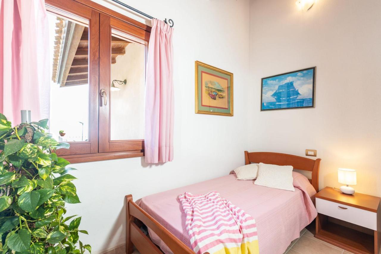 דירות סנטה מריה נברזה Casa Orfea מראה חיצוני תמונה