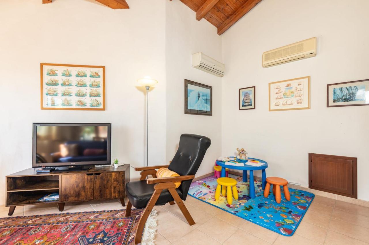 דירות סנטה מריה נברזה Casa Orfea מראה חיצוני תמונה